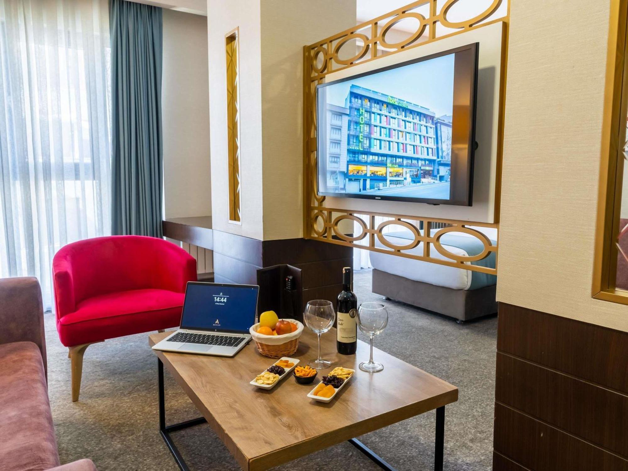 Ibis Styles Bomonti 4*