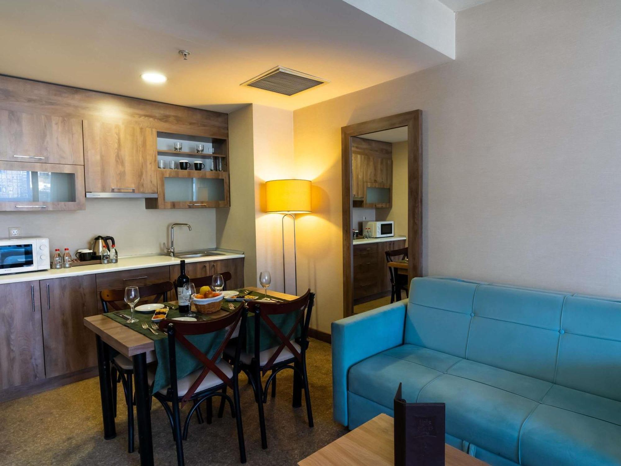Hotel Ibis Styles Bomonti
